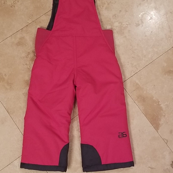 Toddler snow suit - Picture 7 of 7